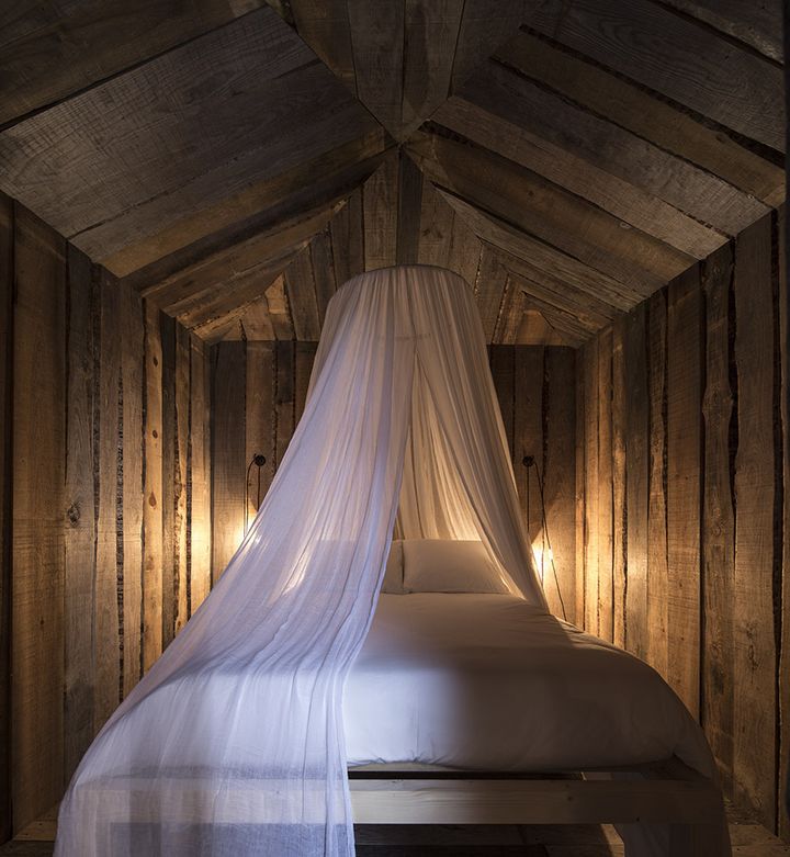 Arquitectos aires mateus / "cabanas no rio", un refugio junto al ...
