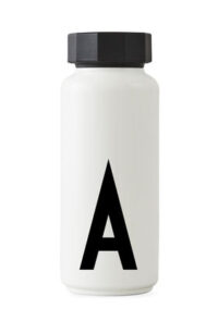 Ανοξείδωτη φιάλη Arne Jacobsen - 500 ml - Επιστολή με ένα λευκό σχέδιο επιστολών Arne Jacobsen