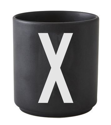 Becher Arne Jacobsen Buchstabe X schwarze Entwurfs-Buchstaben Arne Jacobsen