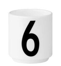 Taza de café Arne Jacobsen Número 6 Letras de diseño blanco Arne Jacobsen