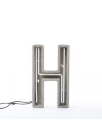 Alphacrete Lampe de table - Lettre H - Gris | Seletti BBMDS Cement