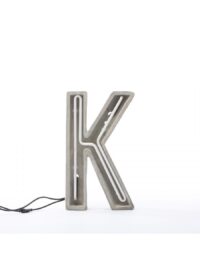 Алуминатни табела светилки - бело писмо K | сива | Seletti BBMDS цемент