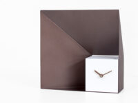 Relógio de parede profundo Bronze Lamiera | Branco Progetti Studio Kuadra 1