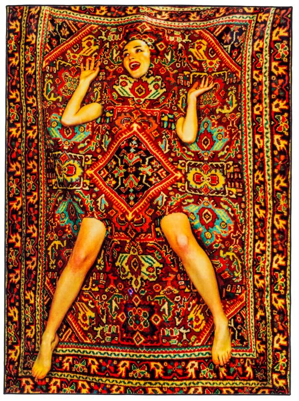 Toiletpaper Carpet - Lady on Carpet - 194 x 280 cm Multicolored Seletti Maurizio Cattelan | Pierpaolo Ferrari