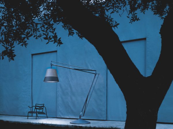 Lampada Da Terra Superarchimoon Outdoor - H 214 cm Alluminio|Green Wall Flos Philippe Starck