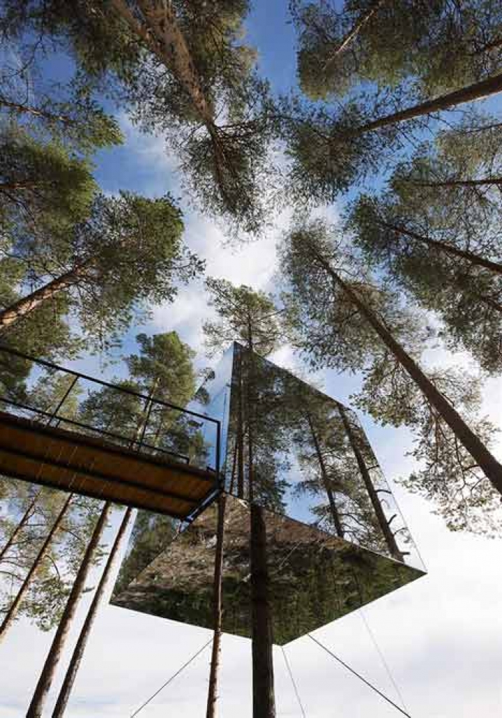 Tree-Hotel-by-Tham-and-Videgard-Arkitekter-4