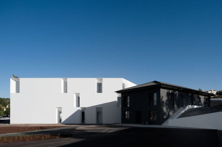 Alcacer-DO-SAL-FORM-από-Άιρες Mateus-αρχιτέκτονες-φωτογραφία-Fernando-και-Sergio-Πολέμου-Yatzer-14