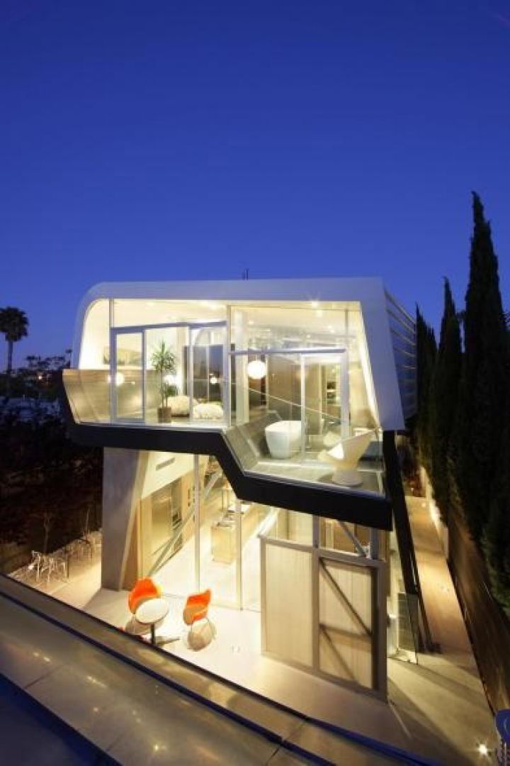 Venice-Beach-Residence-by-Anthony-Thigh-Modern-Architecture