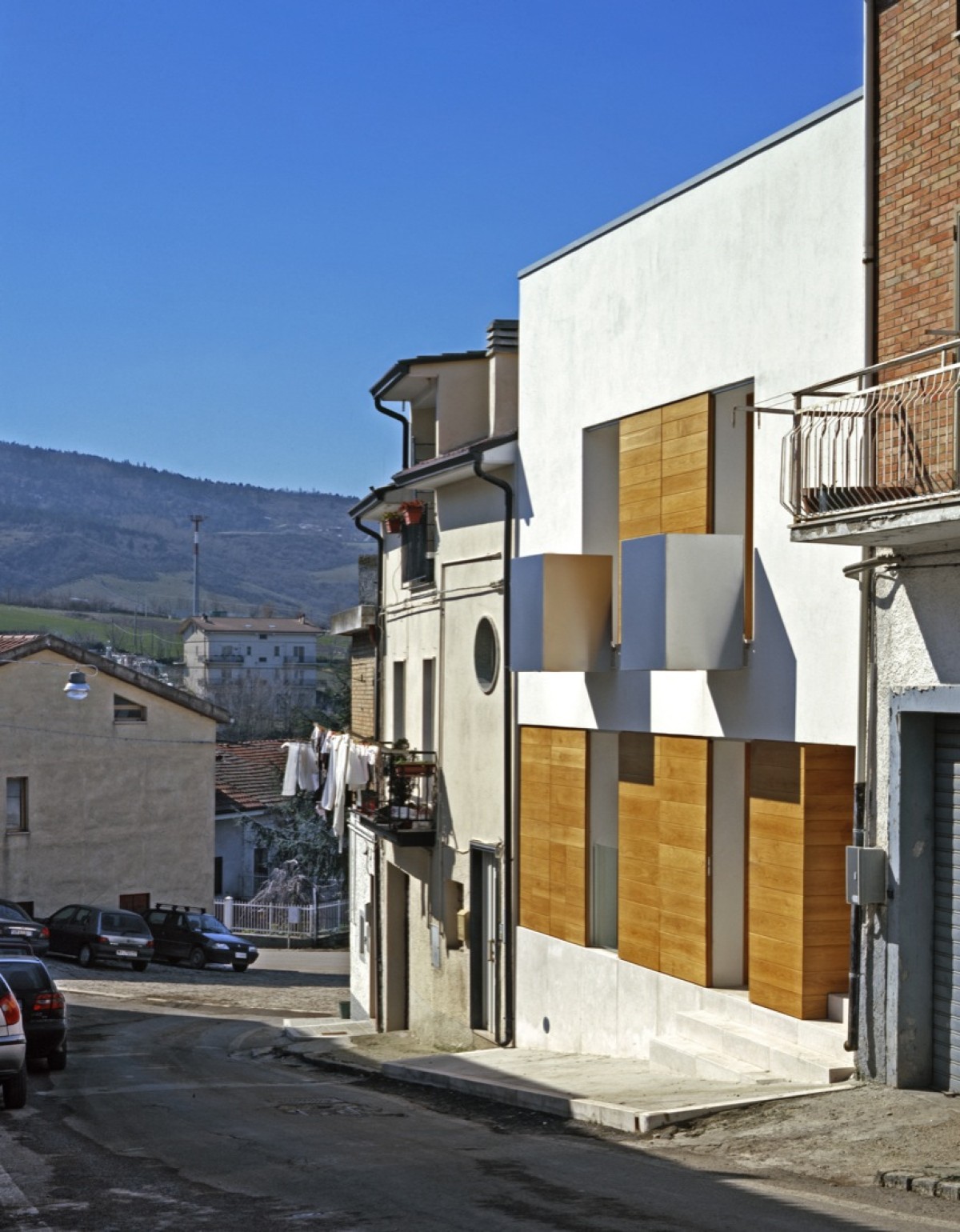 Raimondo Guidacci two houses 13