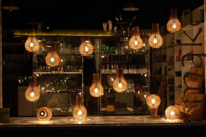 Madera-Bulb por Barend Hemmes-Modern-candeleros