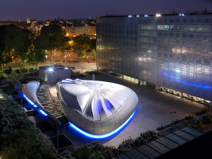 Zaha Hadid Mobile Art Pavilion 13