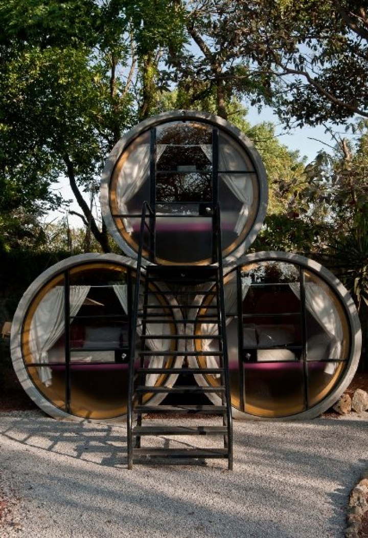 tube hotel