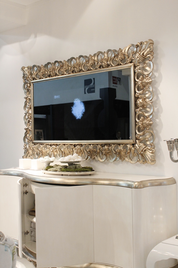 Capri_frame_with_mirror_TV_004