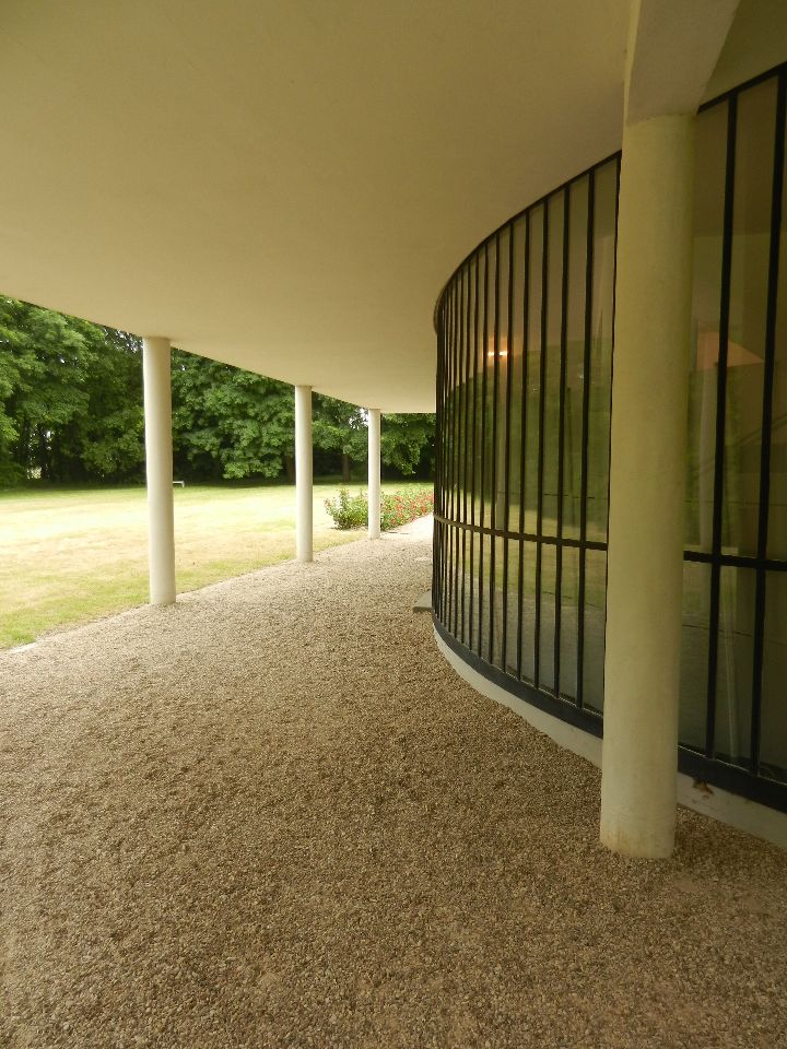 a - Villa Savoye 84