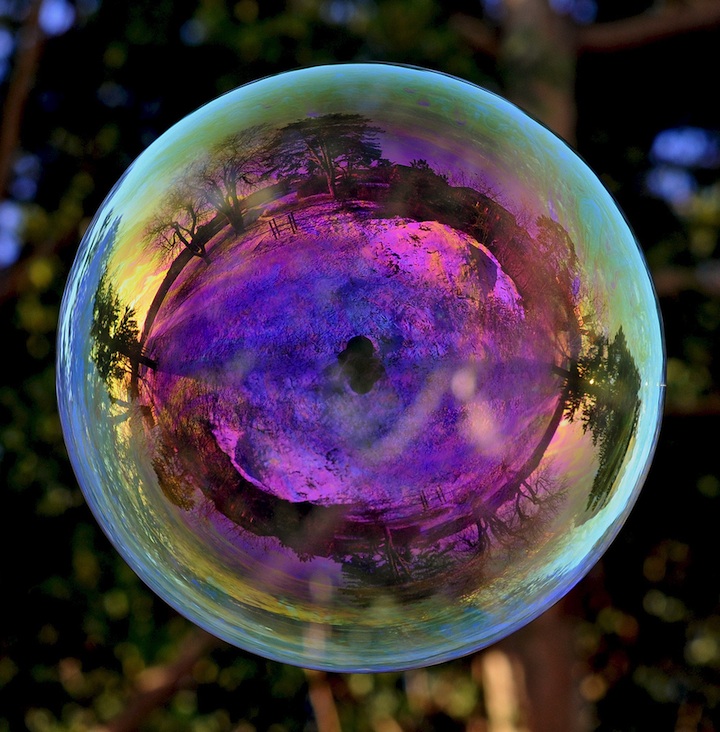 Richard Heeksl Magical Refleksi Soap Bubbles-04