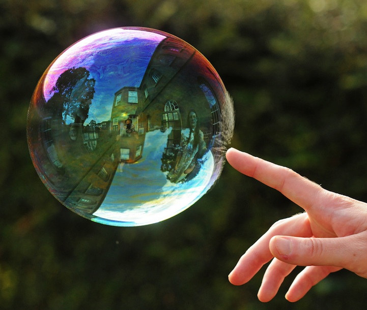 Richard Heeksl Magical Reflections on Soap Bubbles-05