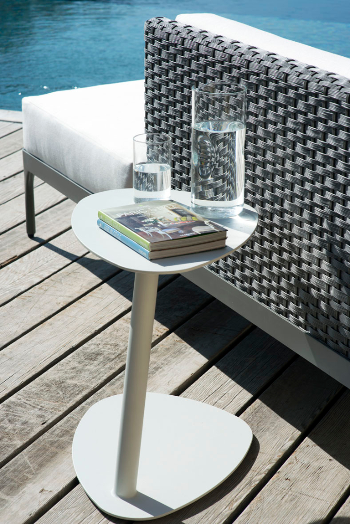 Infinity side table