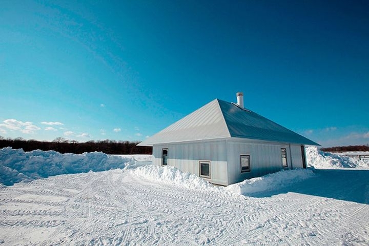 Kengo Kuma поврзува мем проѕирен куќа 05