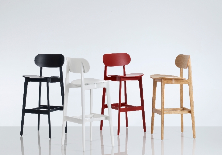 Stools Group PLC Horizon Line-by Pearson Lloyd 1