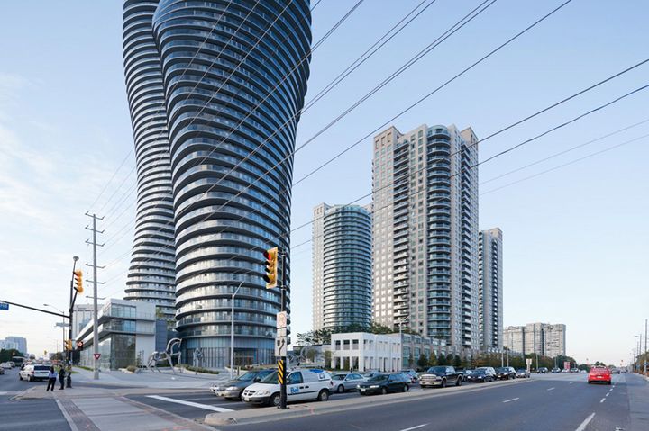 absolute-towers-by-mad-architects-3