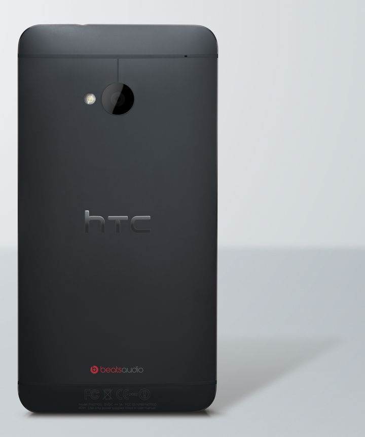 HTC One μαύρο πίσω φωτογραφία HiRGB