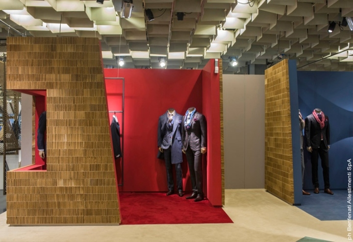 Kiton-Stand-by-A4A-design-Florence-Italy-02