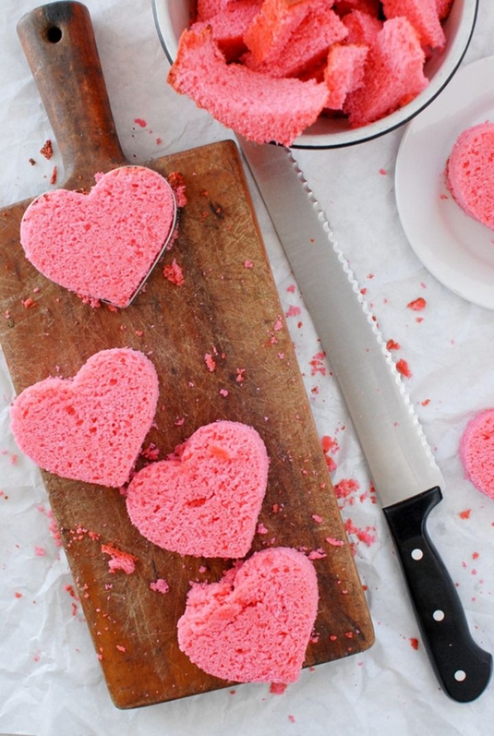 Dolci di San Valentino un plumcake con un cuore dentro 05