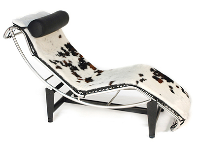 A cadeira Chaise Longue Le Corbusier Pierre Janneret Charlotte Perriand