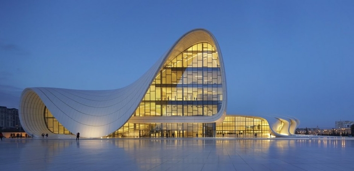 Heydar Aliyev-Center Zaha Hadid Social Design Magazin-04