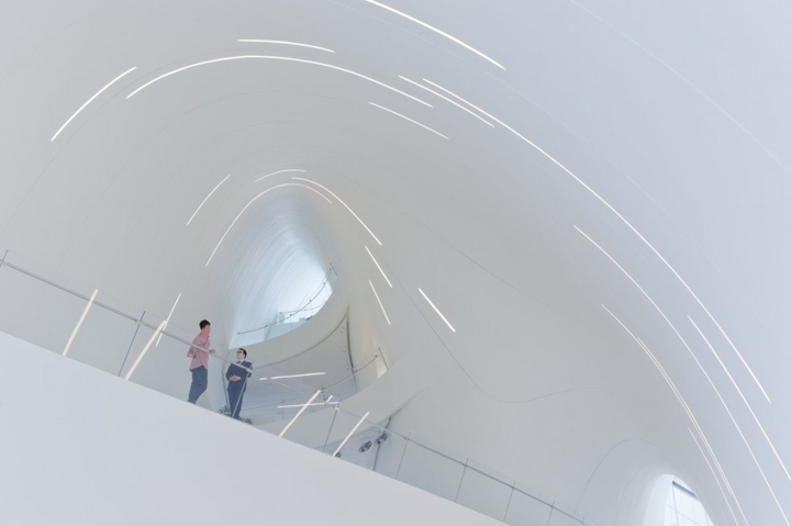 Heydar Aliyev Centre Zaha Hadid Social Design Magazine-19