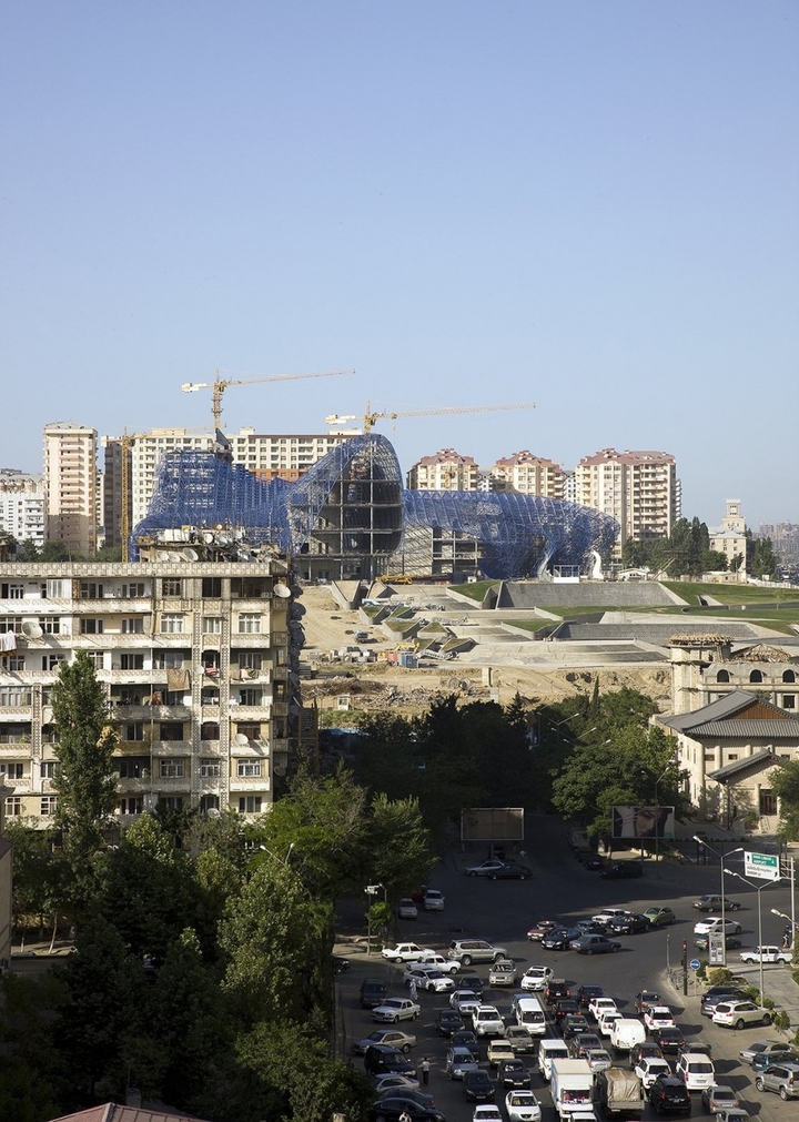 Heydar Aliyev Centro de Zaha Hadid Design Social Revista-27