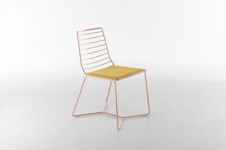 chaise ANTIA par Alpestudio pour Formabilio Social Design Magazine