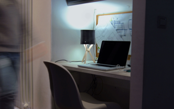 Izmade Margherita lamp Office table 01