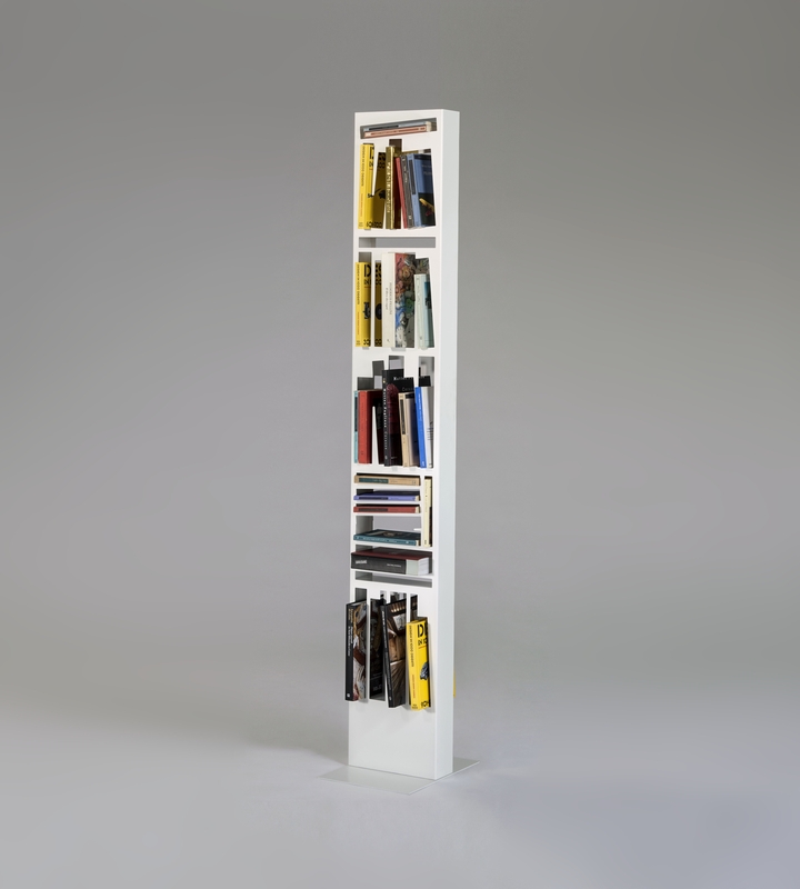 Bookshape metal SLIM with books