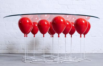 up-ballon rouge