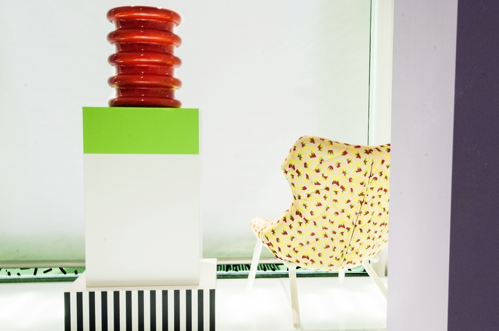 Kartell eina Sottsass socialinės dizaino žurnalas 01