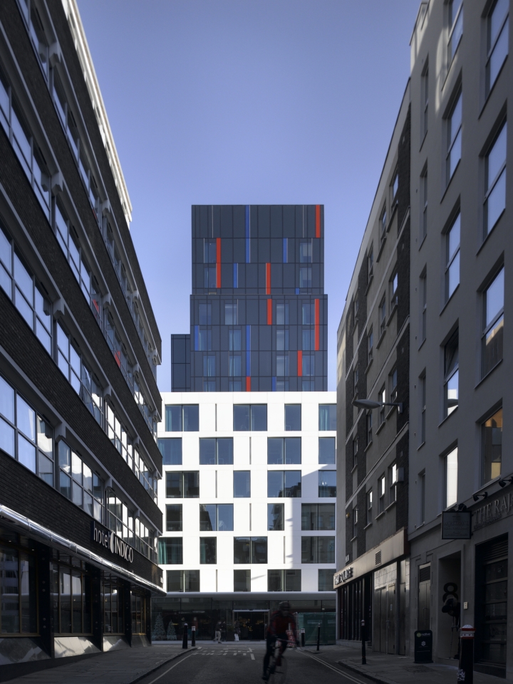 MackayPartners-MotelOne-CorianFacade-min04 magazine design social