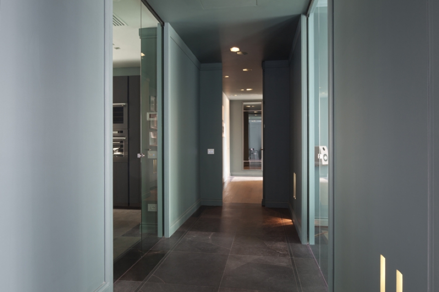 Atelier Durini 15 design d'intérieur Andrea Castrignano, Buzzi & Buzzi éclairage