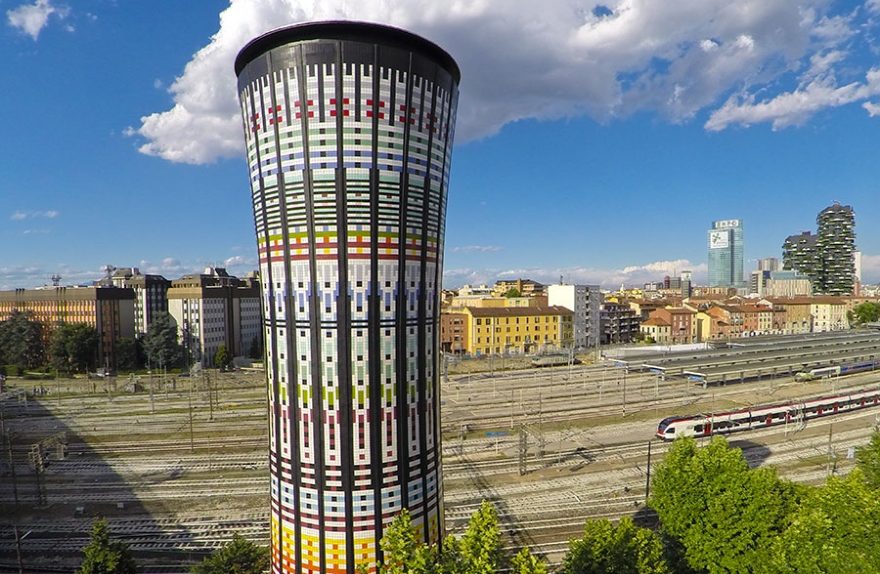 Torre Arcobaleno Milano