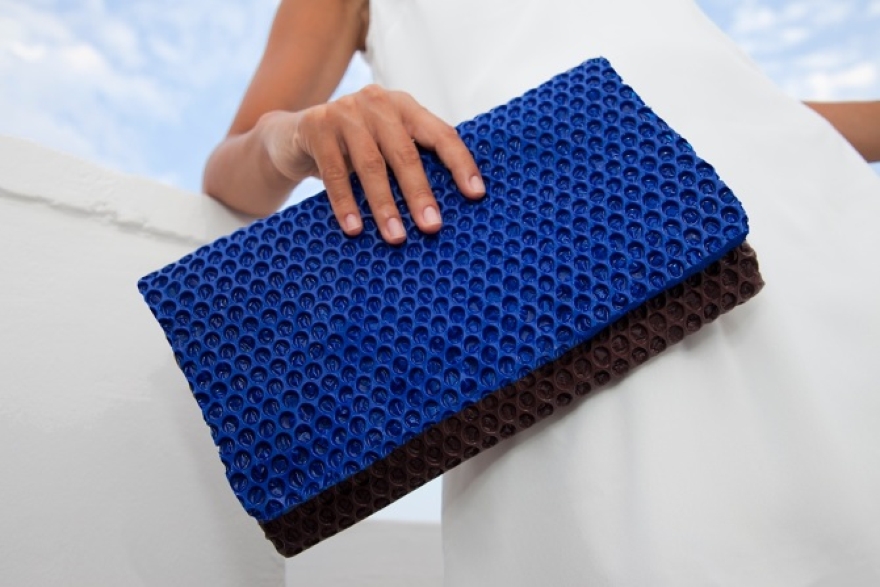 Wrap bag clutch polyurethane design Matteo Pellegrino 06