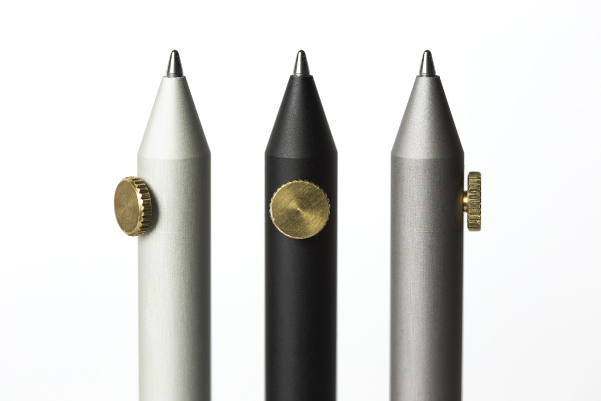 Collection Internoitaliano Noirs stylos détail 1