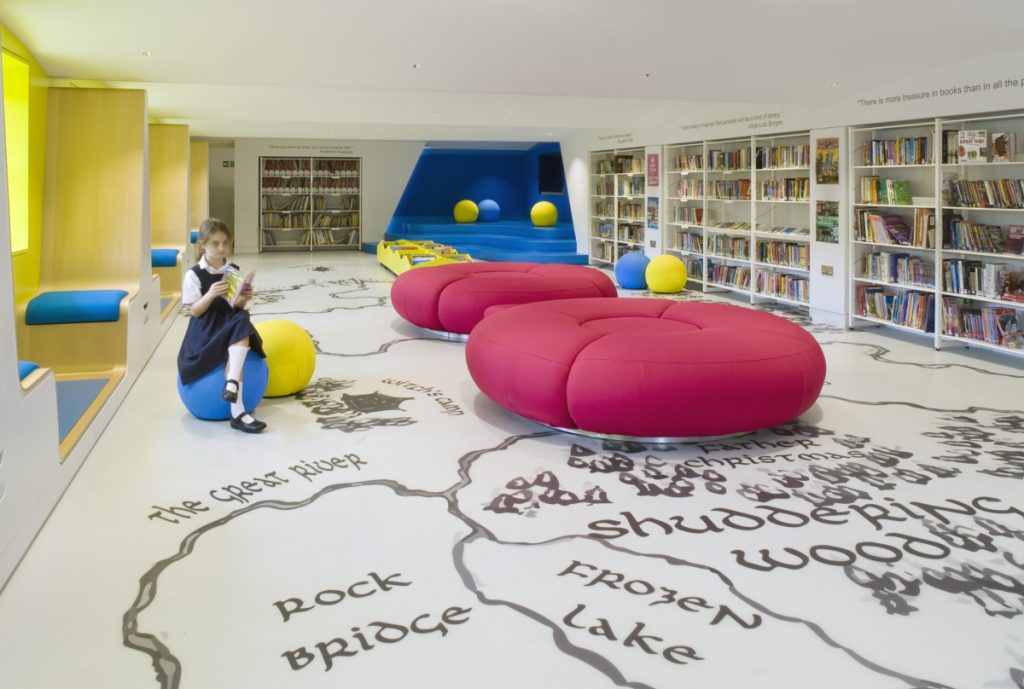 biblioteca per ragazzi Thomas’s London Day School by Hugh Broughton Architects and HI-MACS