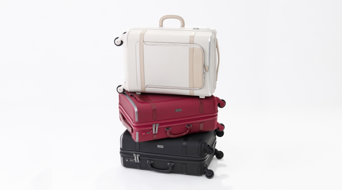 Andrea Bridges Design suitcase Floatti