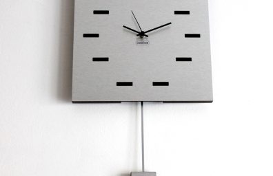Four, wall clock