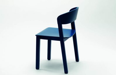 Καρέκλα Pur, Zilio A & C, το σχεδιασμό Design Studio Notes
