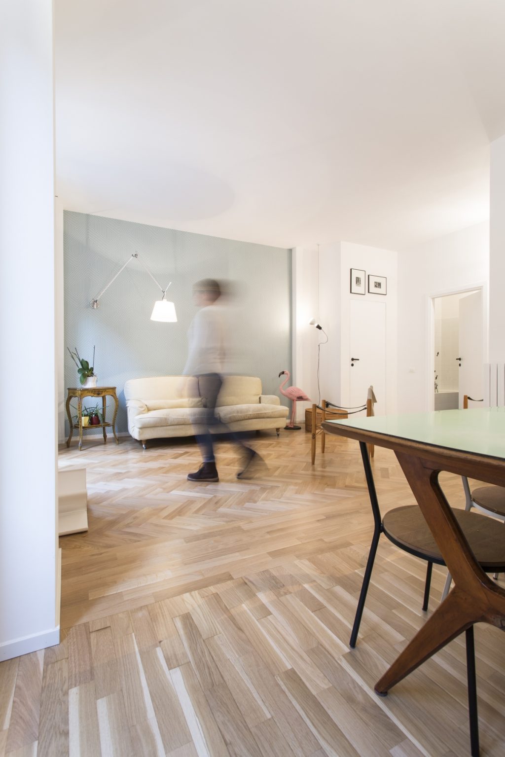 mais ultra studio apartment milano renovation