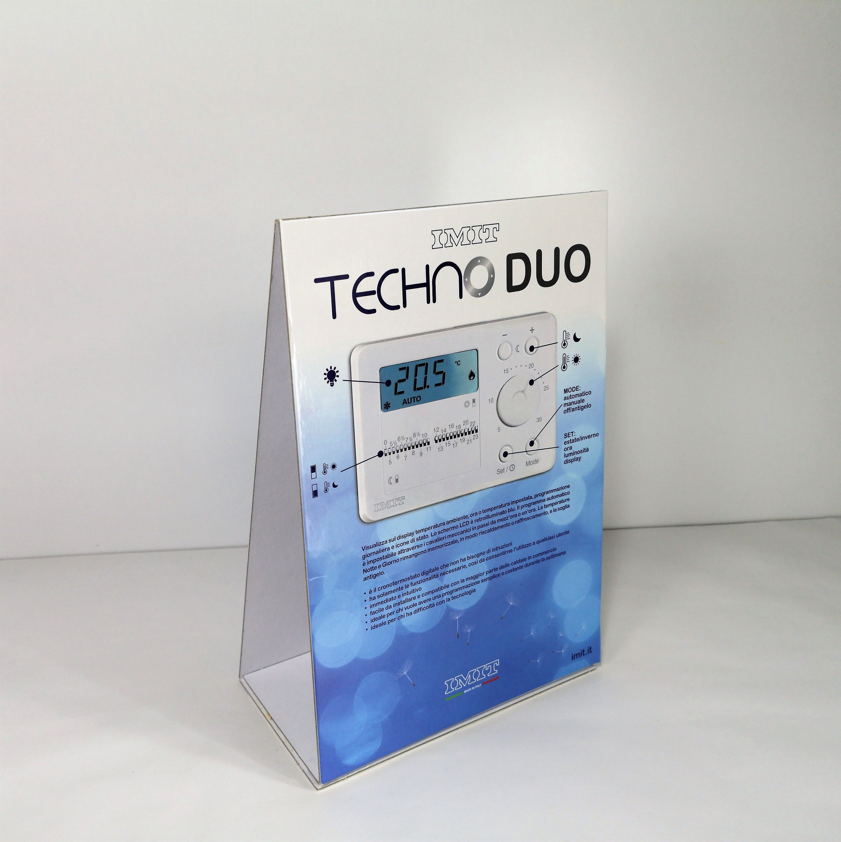 Der neue Aussteller, der dem Techno Duo Chronothermostat von Imit ...