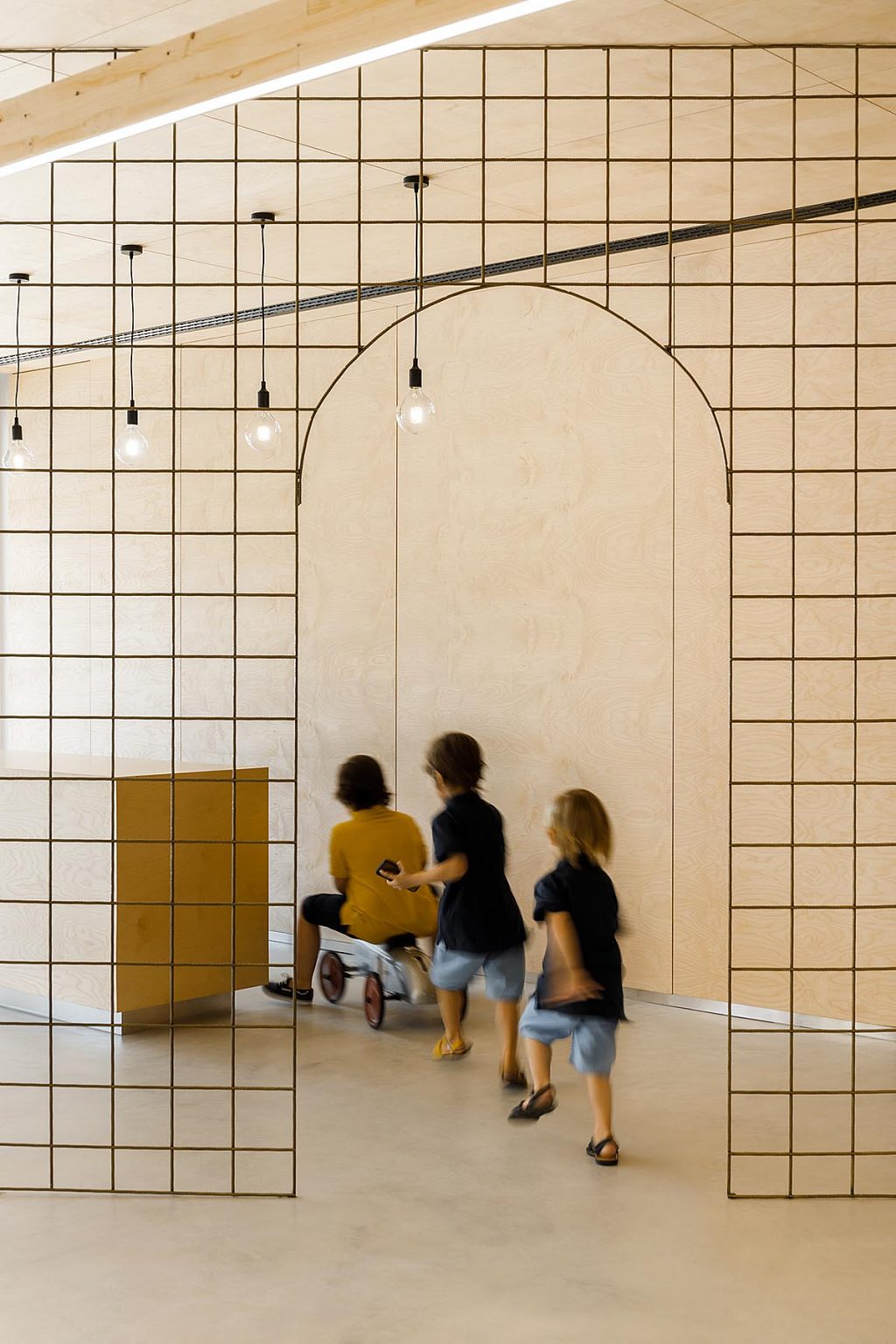 Κατάστημα παιδικών ενδυμάτων Morinha, Oficina de Arquitectura και Design Stu.dere