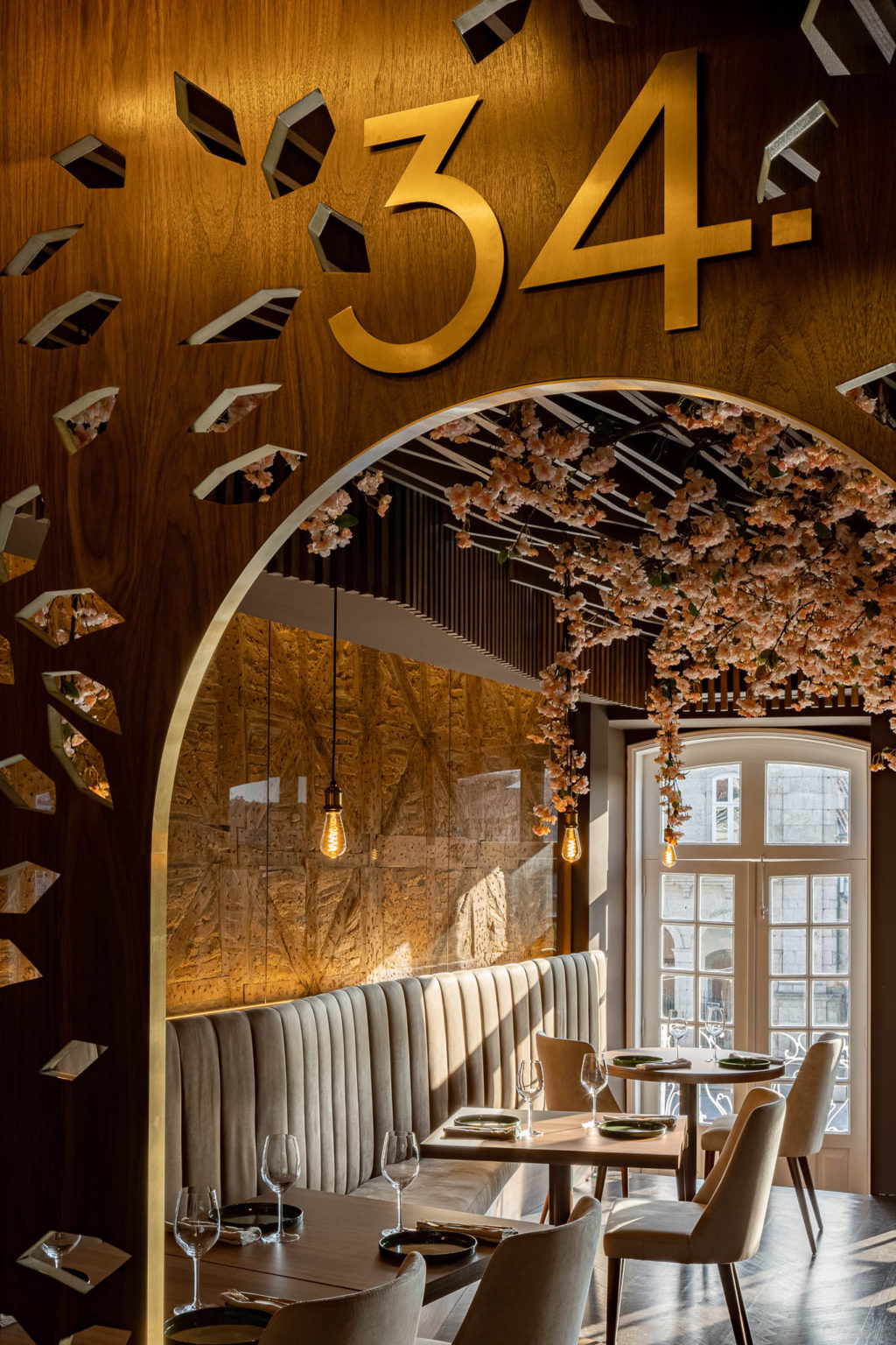 34 restaurant by REM A 007