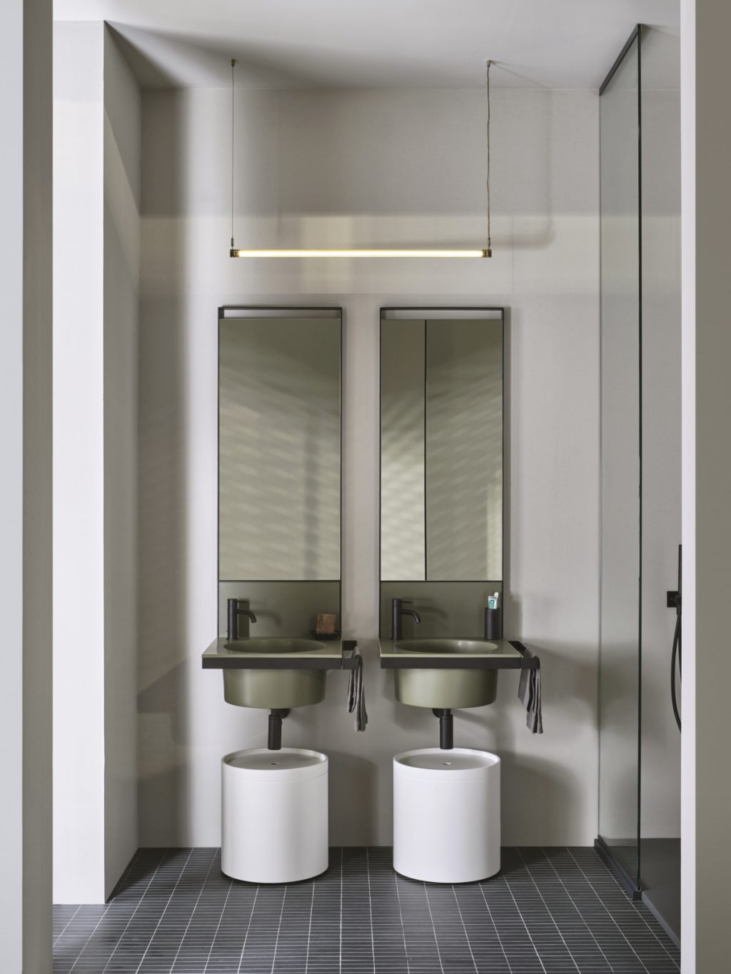 Contemporary bathroom furniture - Elle Tonda - Ceramica Cielo
